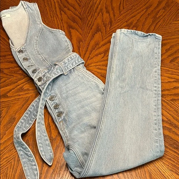 GRLFRND Amaya Belted Jumpsuit “Someone New” Light Wash Denim. Size XS - Picture 9 of 15